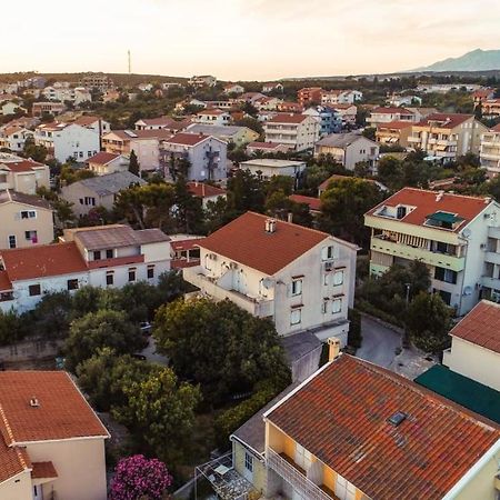 Apartments Loina Novalja Kültér fotó