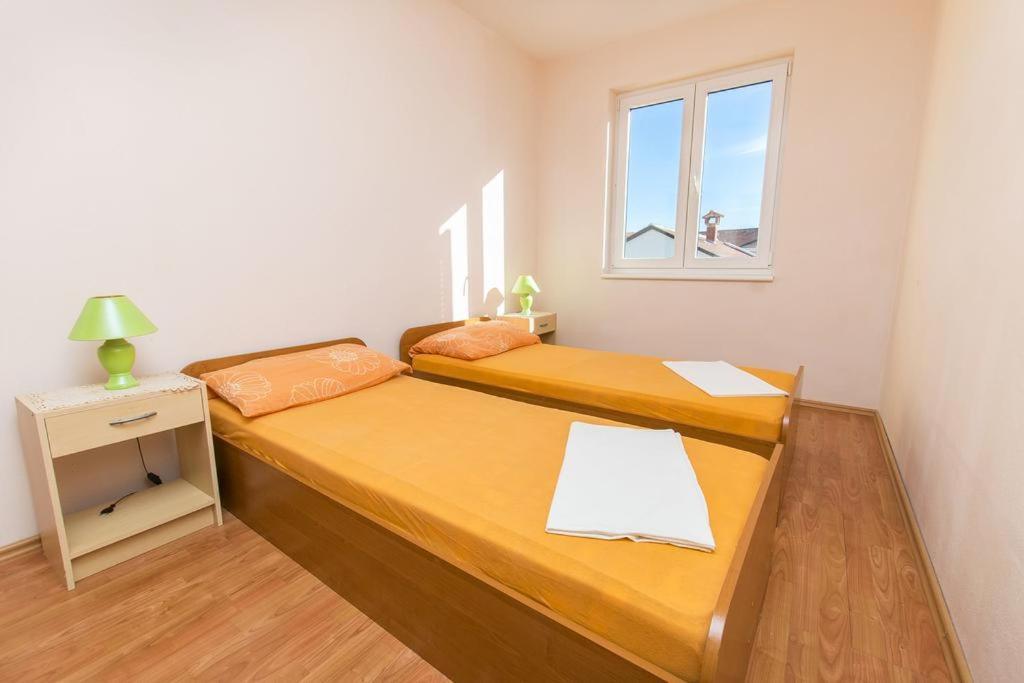 Apartments Loina Novalja Kültér fotó