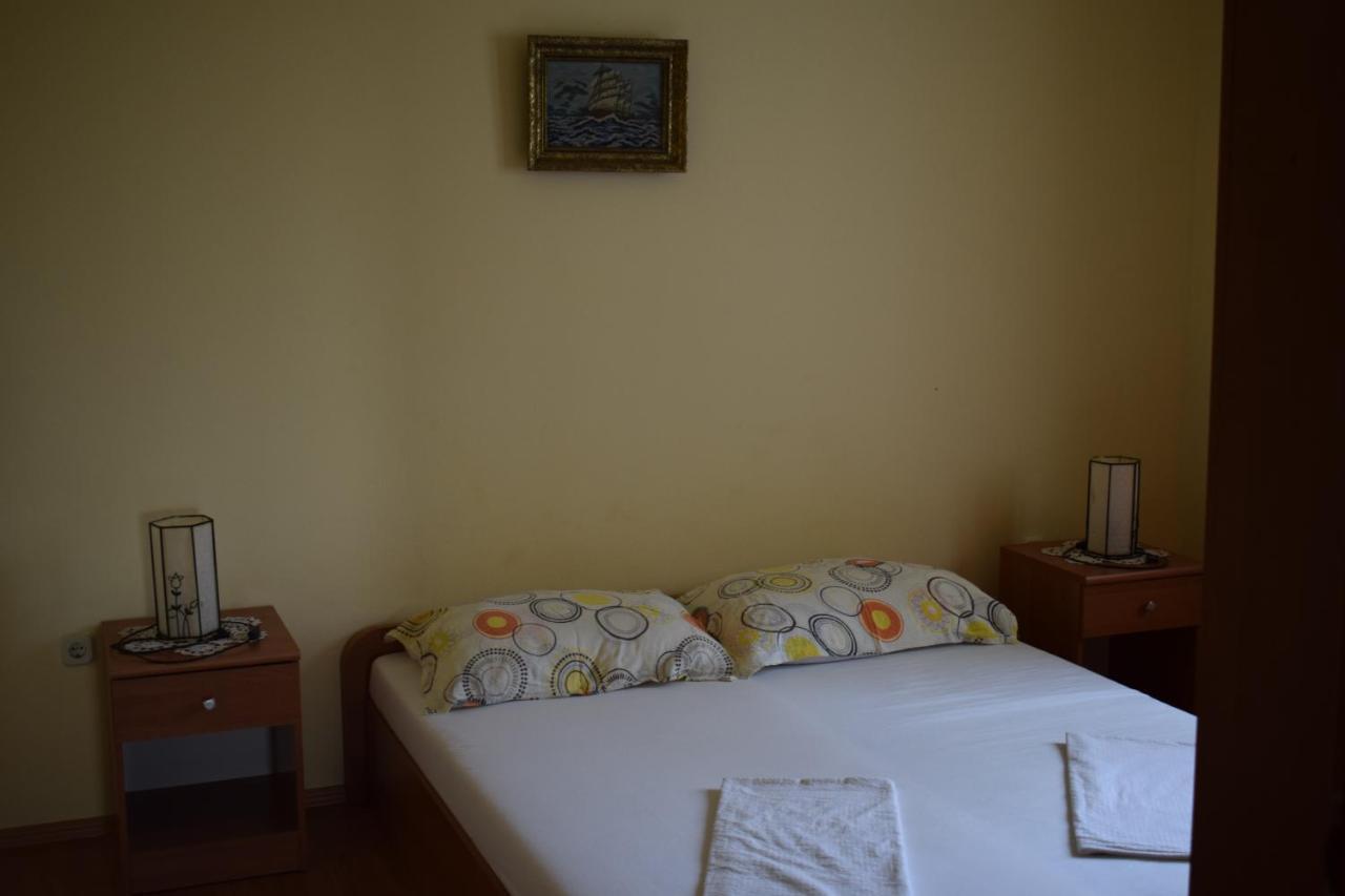 Apartments Loina Novalja Kültér fotó