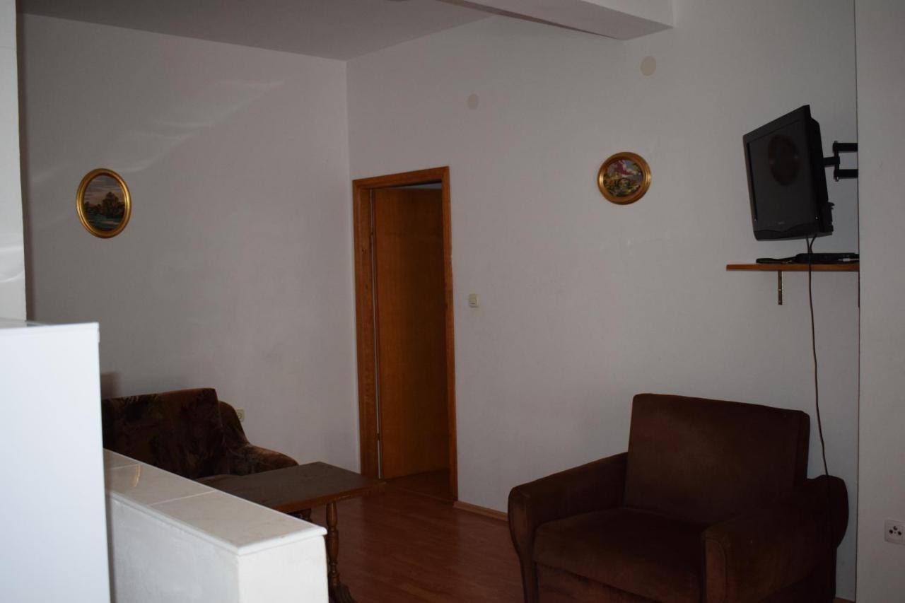 Apartments Loina Novalja Kültér fotó