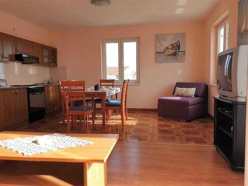 Apartments Loina Novalja Kültér fotó